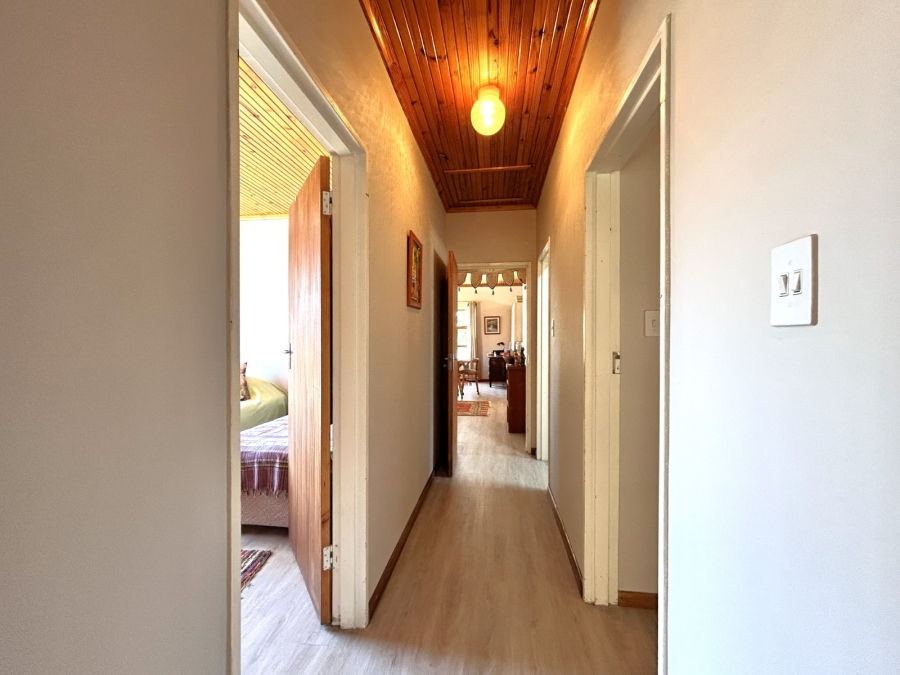 3 Bedroom Property for Sale in Wavecrest Eastern Cape